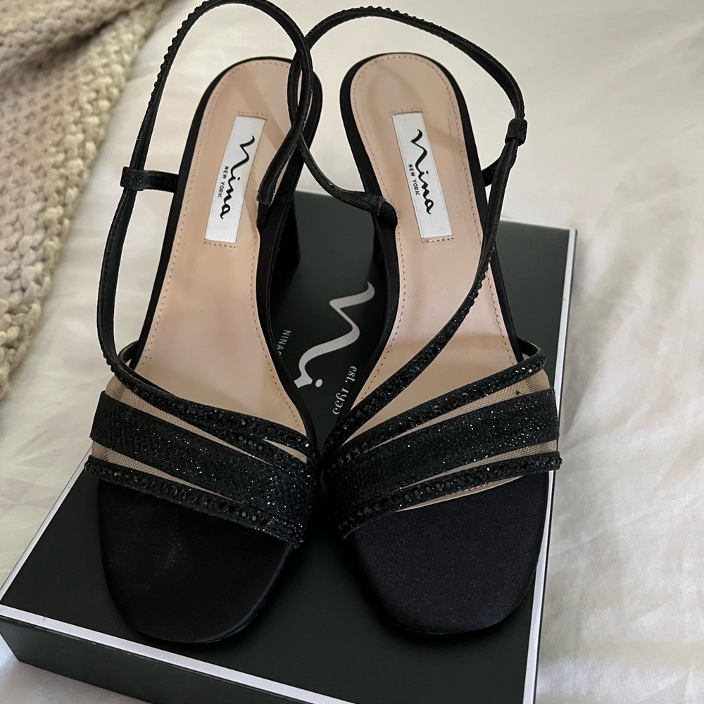 Nina Black Dreamland Box - Women’s Size 8
